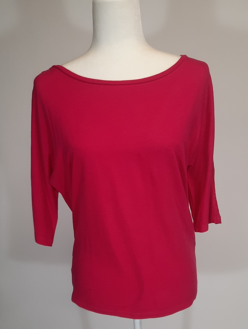 Ann Taylor Fuchsia Pink Boatneck Three-Quarter Sleeve Top, Size XSP Petite